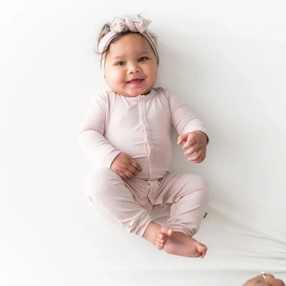 Kyte Baby Bow in Blush ( 0-3 months )